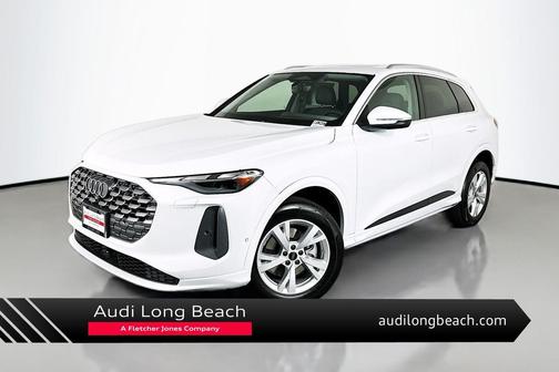 Glacier White Metallic 2026 Audi Q5 Premium TFSI quattro S tronic