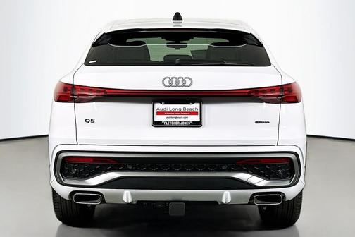 Glacier White Metallic 2026 Audi Q5 Sportback Premium Plus TFSI quattro S tronic