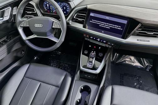 2025 Audi Q4 e-tron Premium Plus 55 quattro