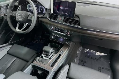 2025 Audi Q5 55 S line Premium Plus