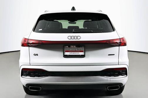 2025 Audi Q5 Premium