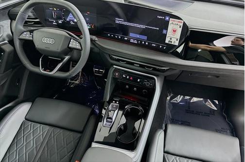 2025 Audi SQ5 3.0T Premium Plus
