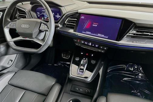 2024 Audi Q4 e-tron Sportback Prestige 55 quattro