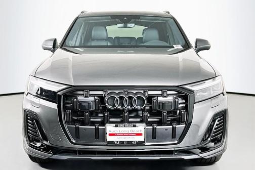 Samurai Gray Metallic 2026 Audi Q7 55 Premium Plus