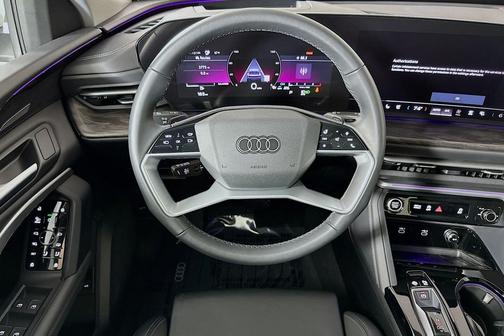 Glacier White Metallic 2025 Audi Q5 Premium Plus TFSI quattro S tronic