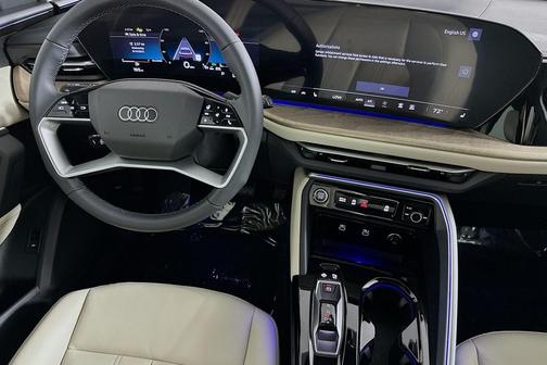 2025 Audi Q5 Premium