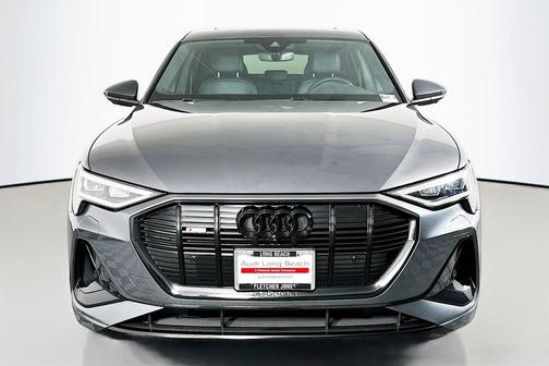 Daytona Gray Pearl Effect 2023 Audi e-tron Sportback S line Premium Plus