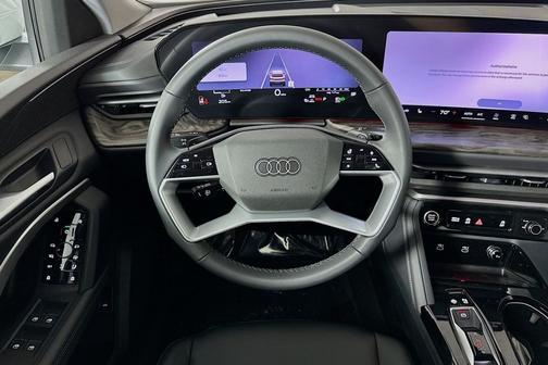 Glacier White Metallic 2026 Audi Q5 Premium TFSI quattro S tronic