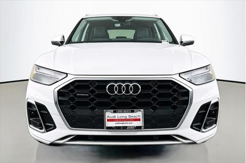2022 Audi Q5 45 S line Premium Plus