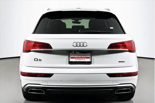 2022 Audi Q5 45 S line Premium Plus