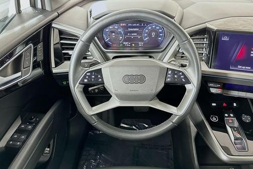 2023 Audi Q4 e-tron Premium Plus 50 quattro