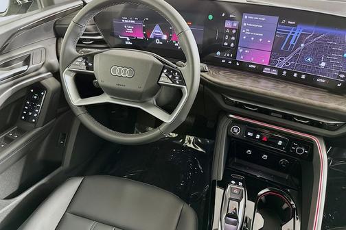 2025 Audi Q5 Premium