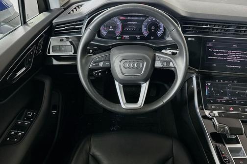 2022 Audi Q7 55 Premium Plus