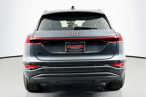 2025 Audi Q6 e-tron Premium