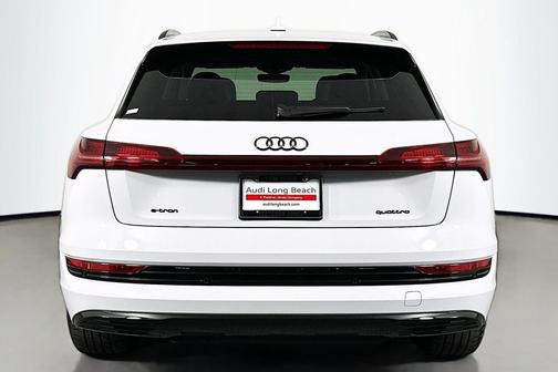 2023 Audi e-tron Premium quattro