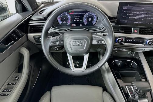 2023 Audi A4 45 S line Premium Plus