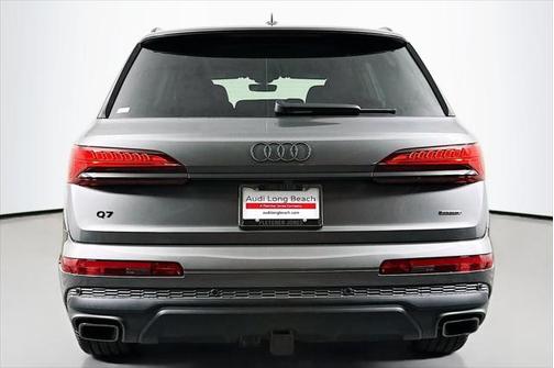 2025 Audi Q7 55 Premium Plus