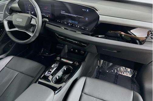 2025 Audi Q6 e-tron Premium quattro