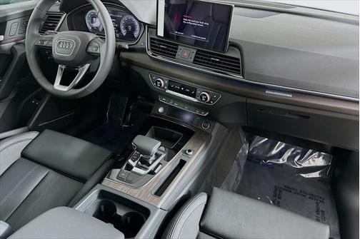 2025 Audi Q5 55 S line Premium Plus