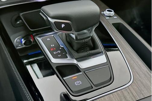 2025 Audi Q5 55 S line Premium Plus