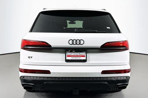 2025 Audi Q7 55 Prestige