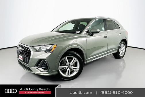 2022 Audi Q3 45 S line Premium