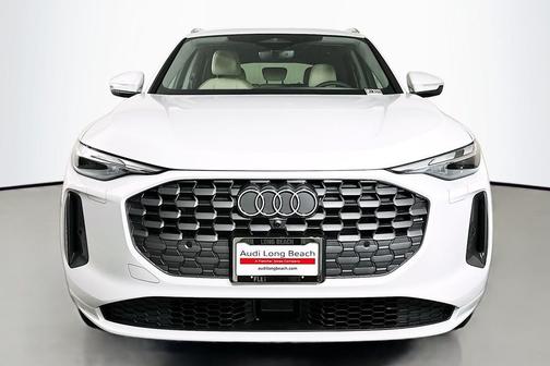 2025 Audi Q5 Premium