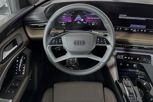 2025 Audi Q5 Premium Plus TFSI quattro S tronic