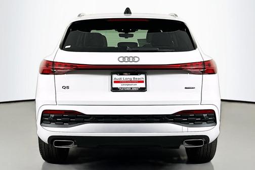 Arkona White 2026 Audi Q5 Premium TFSI quattro S tronic