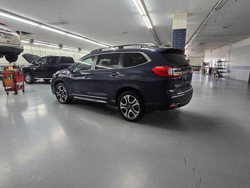 2024 Subaru Ascent Limited 7-Passenger