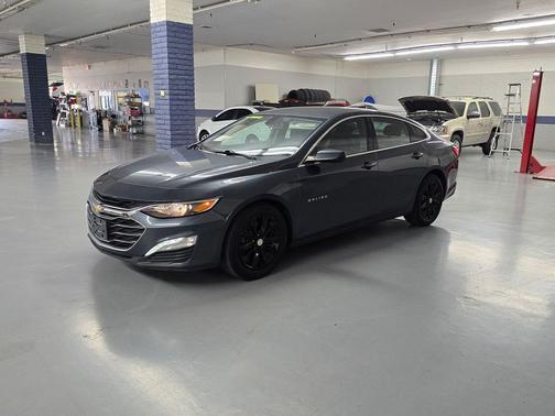 2021 Chevrolet Malibu FWD LT