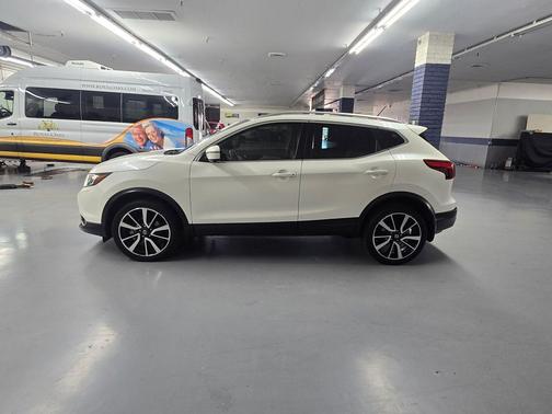 2019 Nissan Rogue Sport SL