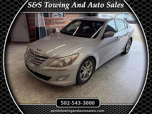 Santiago Silver 2014 Hyundai Genesis 3.8