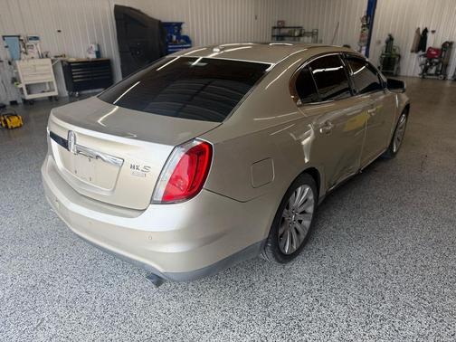 2010 Lincoln MKS Base