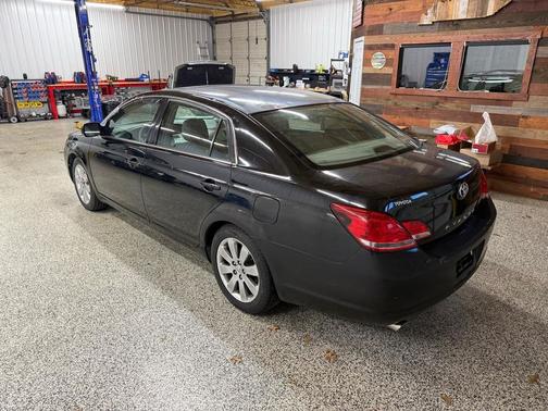 2005 Toyota Avalon Touring
