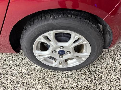 2014 Ford Fiesta SE