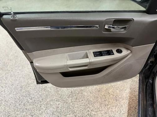 2008 Chrysler 300 Touring