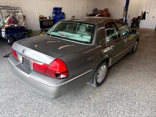 2004 Mercury Grand Marquis GS