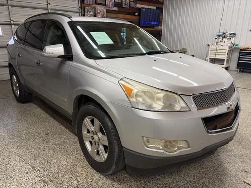 2010 Chevrolet Traverse LT
