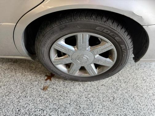 2006 Cadillac DTS Base