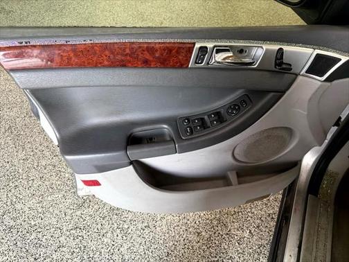 2007 Chrysler Pacifica Touring