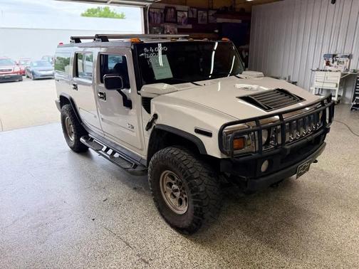 White 2003 Hummer H2 Base