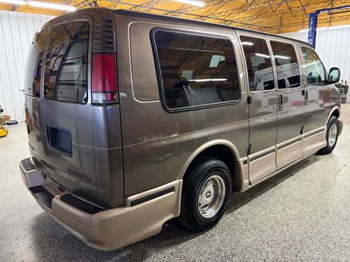 1999 Chevrolet Express 1500 Base