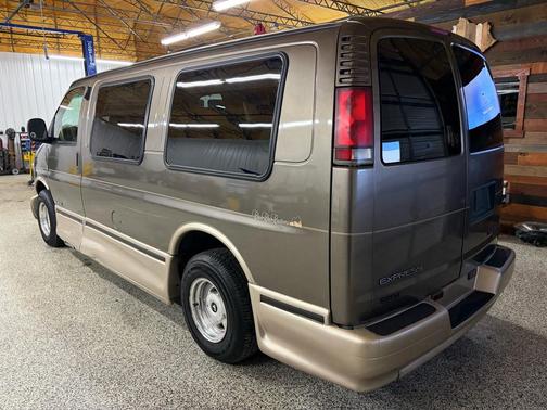 1999 Chevrolet Express 1500 Base