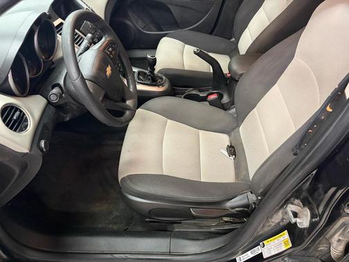 2016 Chevrolet Cruze Limited LS