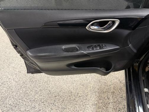 2016 Nissan Sentra SV