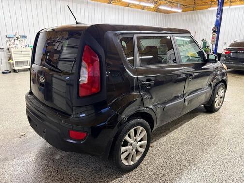 2013 Kia Soul +
