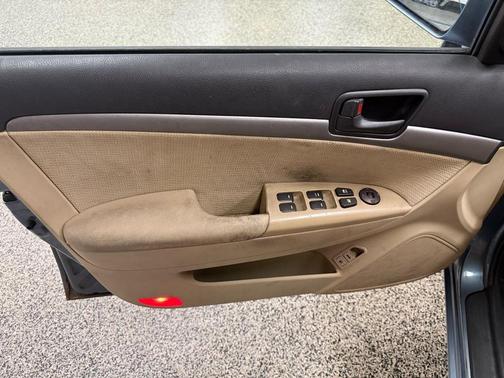 2009 Hyundai SONATA GLS