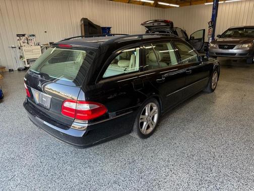 2006 Mercedes-Benz E-Class 4MATIC