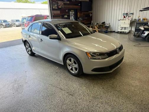 Reflex Silver Metallic 2012 Volkswagen Jetta TDI